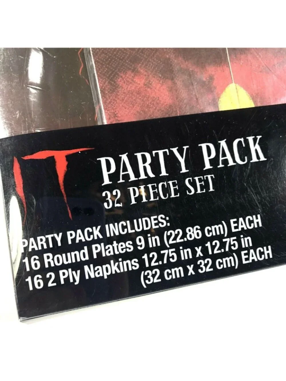It Pennywise 32 Piece Party Pack Paper Plates Napkins Clown Horror Movie NEW